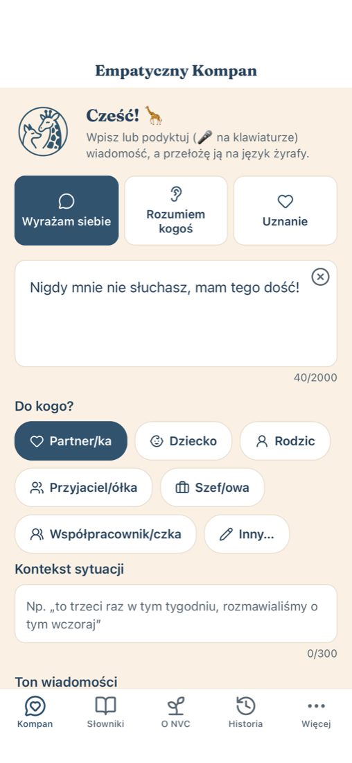Ekran aplikacji Empatyczny Kompan z wiadomością do przełożenia na język empatii